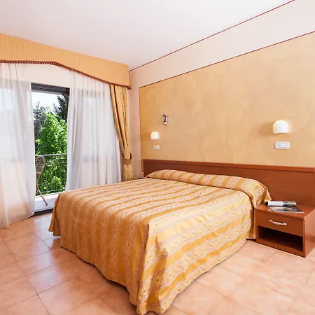 法布里尼酒店 3* 阿巴迪亚·圣萨尔瓦多